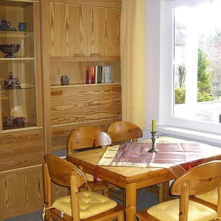 Apartment, Apartament